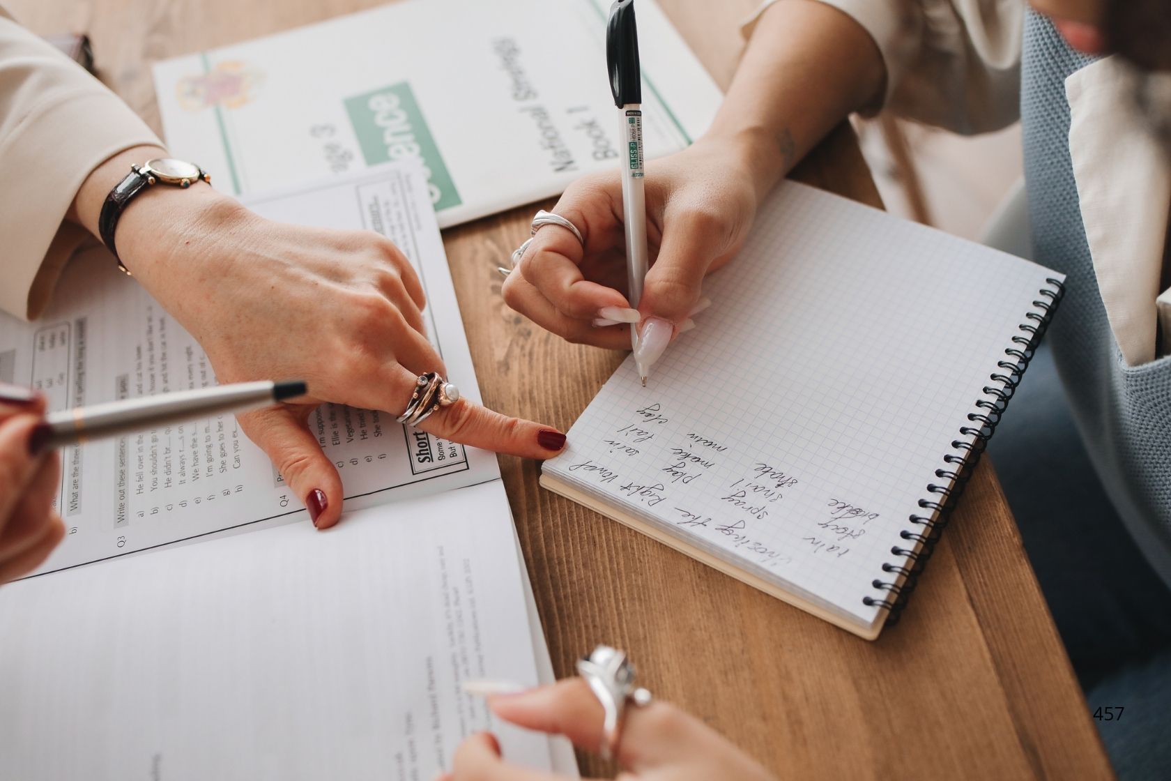 Dipartimento di Scienze Giuridiche ed Economiche. Selezione di 1 Tutor Disciplinare per la seguente Area Disciplinare: “Economia aziendale e degli intermediari finanziari”